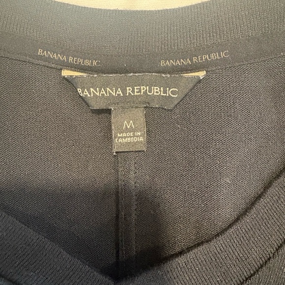 Banana Republic Tops - Banana Republic Charcoal Knit Top